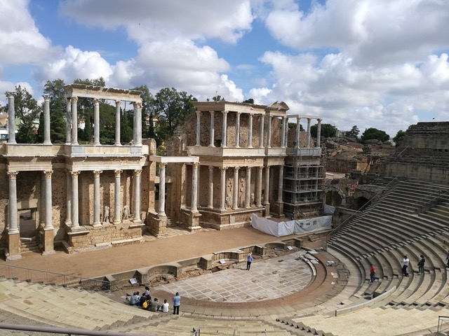 Mérida's Roman amphitheatre, still in use! Photo © snobb.net